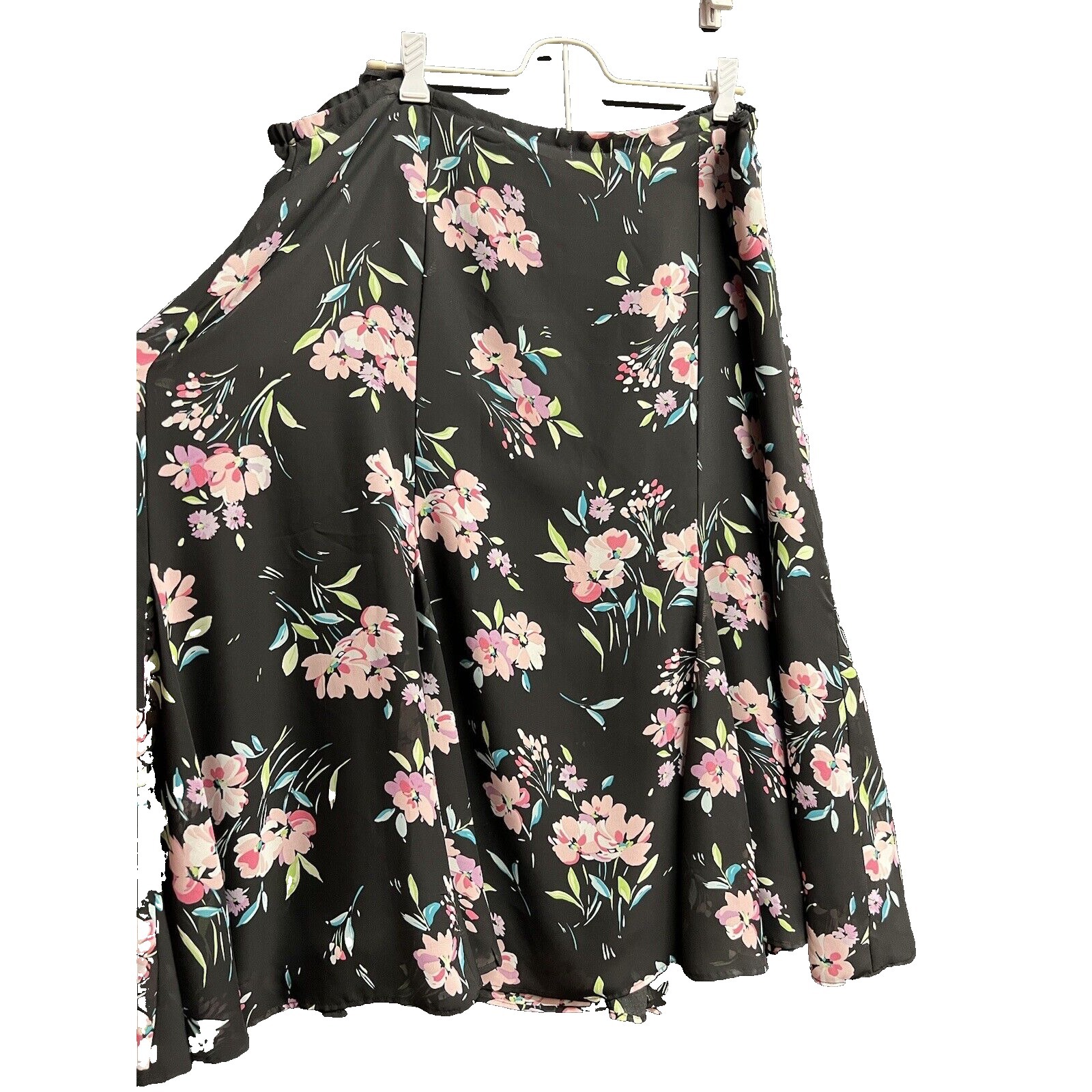 Sagharbor Woman Sz 18w Black,Pink Floral Design Knee Length